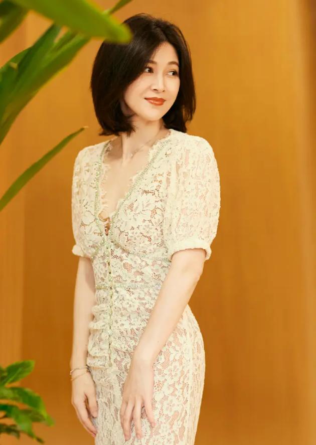 童蕾嫁给了富豪,童蕾离婚后再婚了吗