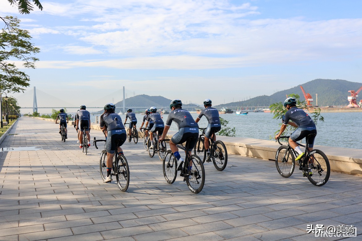 碳纤维公路车油压碟刹,公路碟刹碳纤维轮组推荐