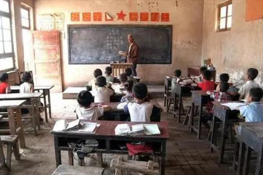 2009年河南一村民走访堂弟，推开门就看见尸体却很淡定：懒死的