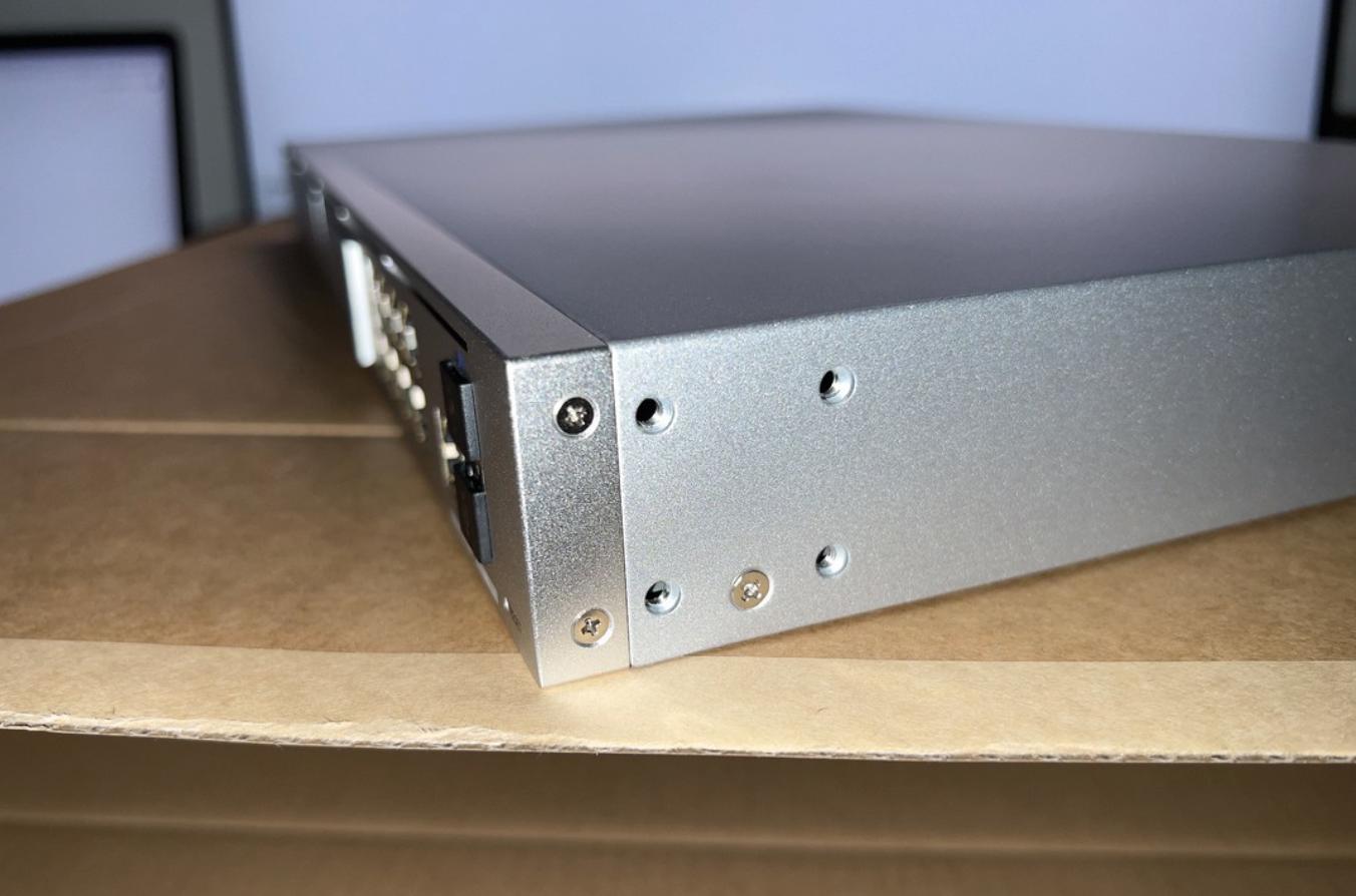 ubntudmse开箱,udmse评测