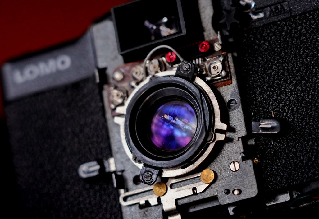 拉玛：一款设计有缺陷的口袋机，竟成前苏联相机中“最亮的仔儿”