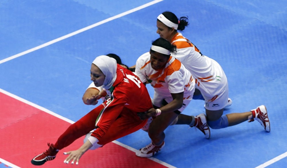 国足重返世界杯赛场,国足再启航足球之夜完整版