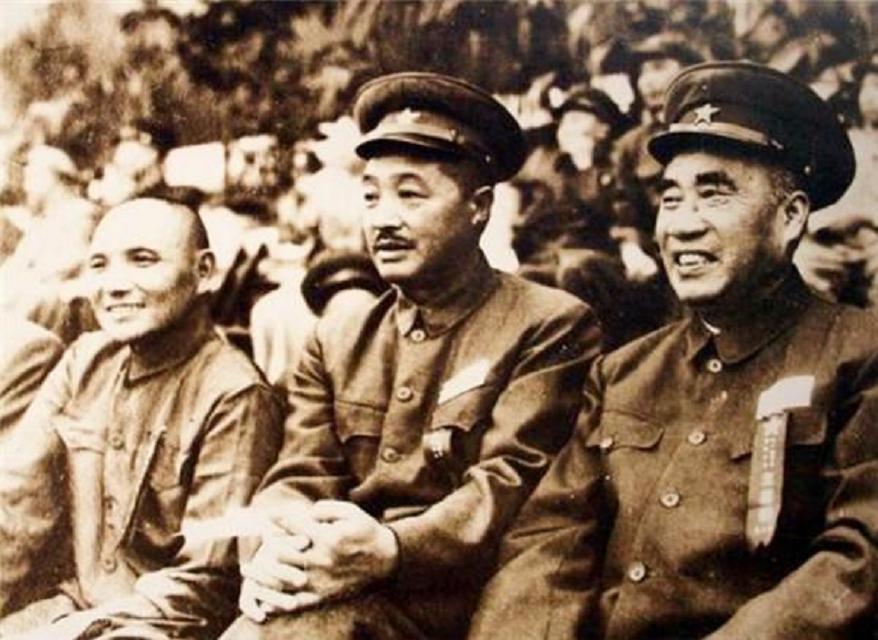 1959年毛主席命贺龙整治国足，贺龙只用一招，国足跻身亚洲第一