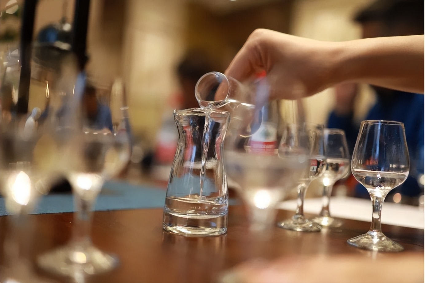 深受百姓喜爱的5款老牌嫡系酒，滴滴纯酿，质优价美，你喝过吗？