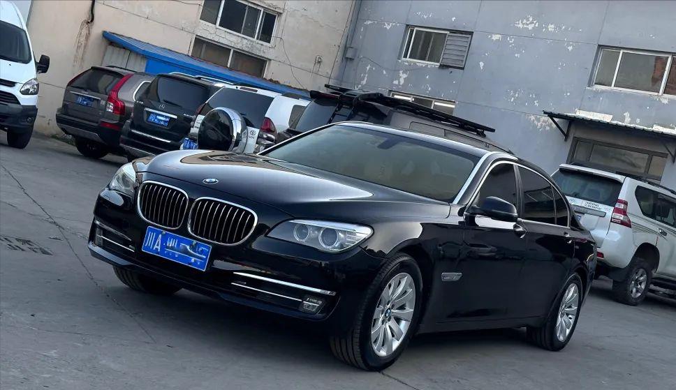 老款宝马730改新款全过程,12年40万公里宝马730翻新