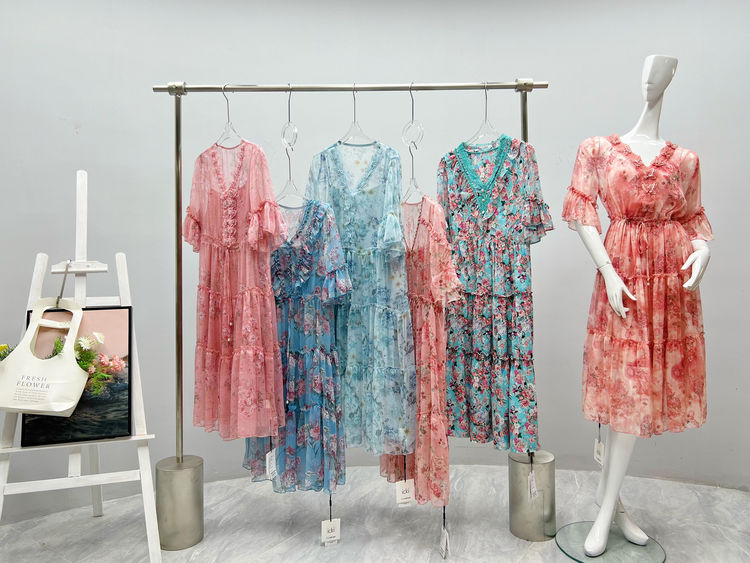 妗戣殨涓濊繛琛ｈ澶忚,澶忚妗戣殨涓濊繛琛ｈ