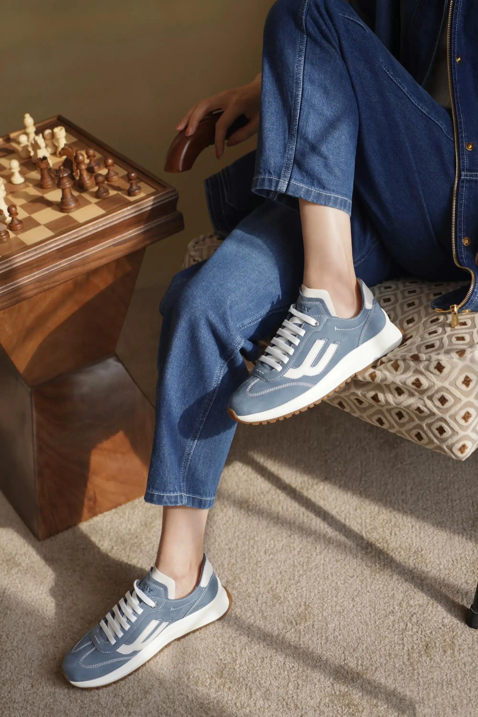 bally春夏新款outline小飞鞋,bally推出2022七夕限定系列