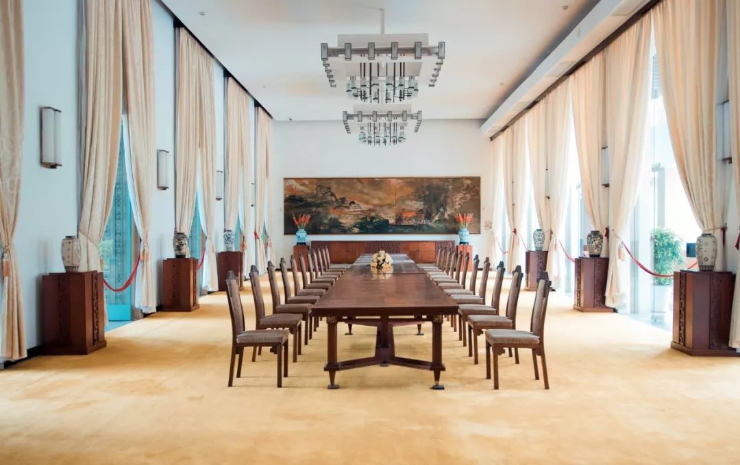 写字楼为啥和住宅不一样,写字楼的优势和劣势