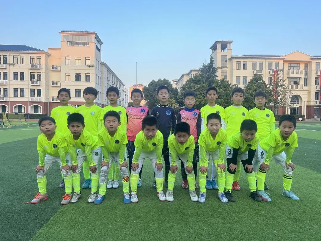 荣耀与丰收！2022年第三届青俱联赛幸运星收获4冠4亚