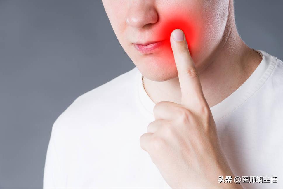 口腔溃疡用什么维生素来医治,口腔溃疡吃什么维生素治好得最快