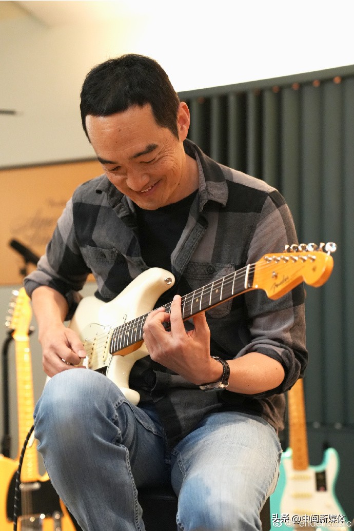 fender电吉他各个年份,fenderclassic电吉他
