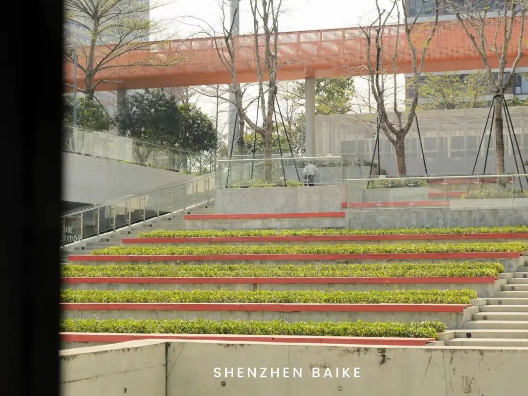 没想到这个设计公社里，还藏了个“小欧洲”和“魔法阵”——