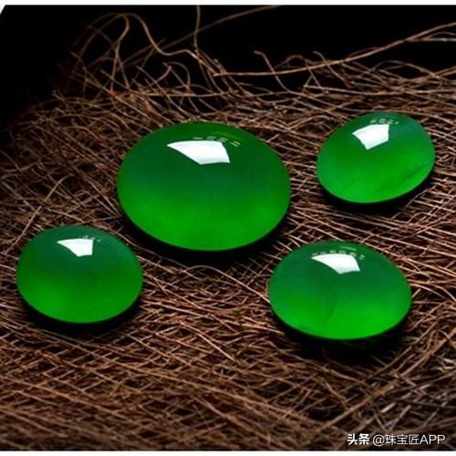 怎么区分危料和真正的翡翠,翡翠危料到底是什么