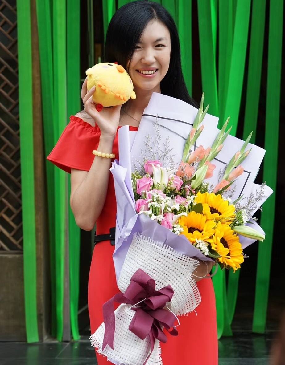 沈阳盲人女孩,沈阳第一女模特是谁