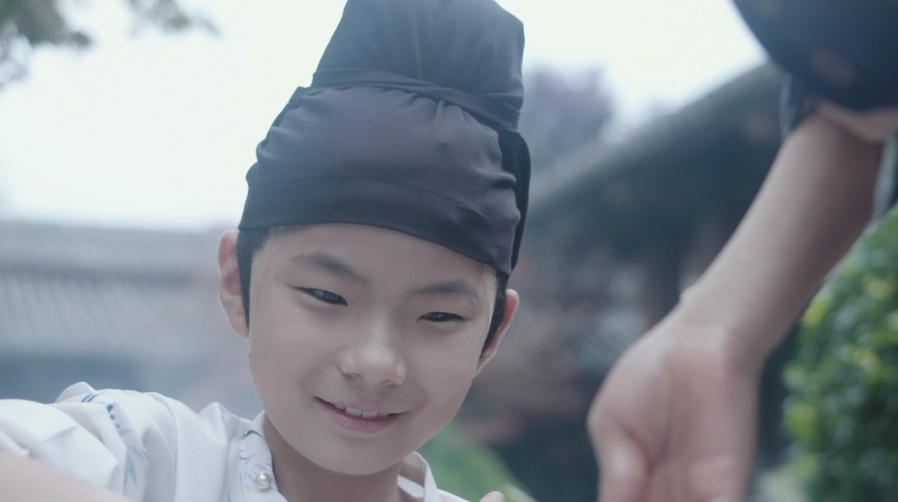 给孩子起名叫杜甫行吗,杜甫给孩子取名字