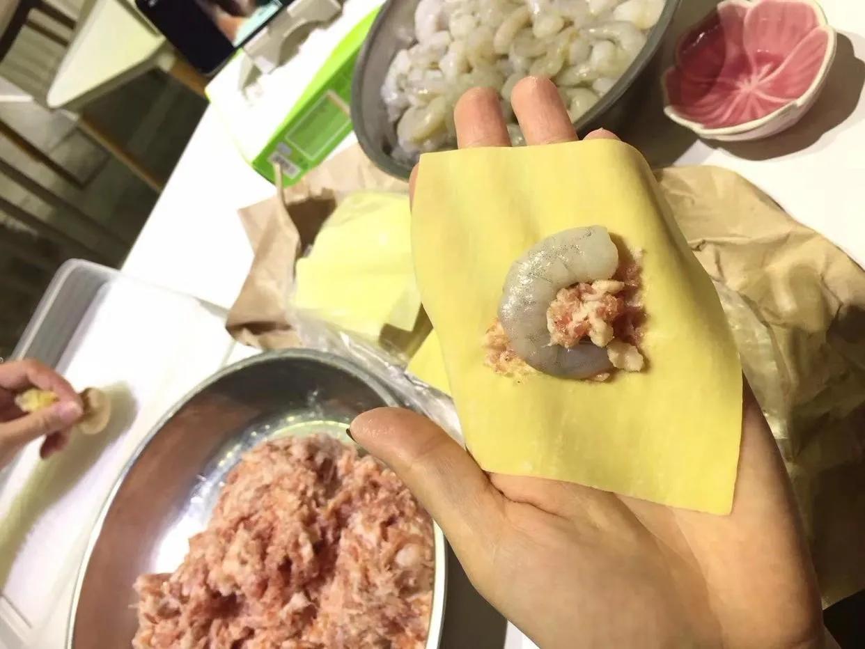 正宗云吞面秘制大公开视频,澳门80年老字号梁庆记秘制云吞面