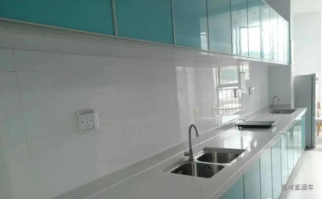 盘点那些环境极好大学宿舍,国内四大豪华大学宿舍