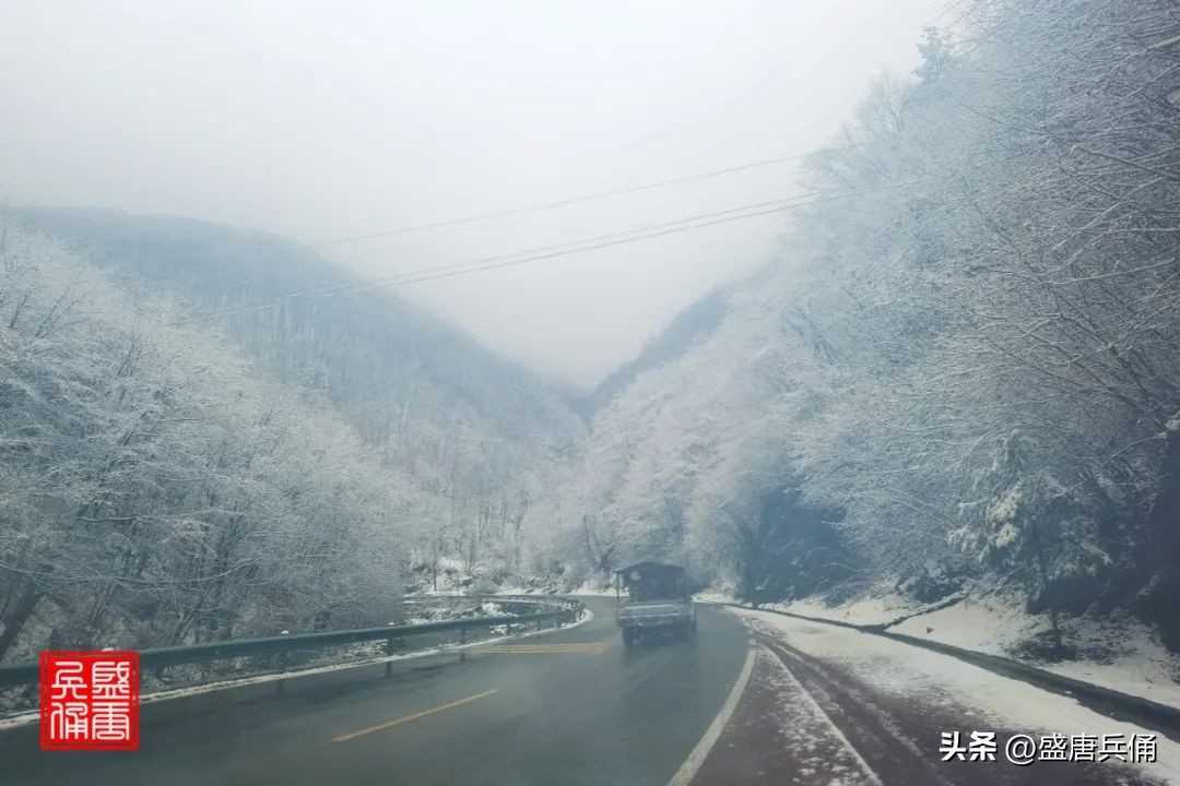 湖北十堰丹江口武当山紫霄宫,十堰武当山金殿