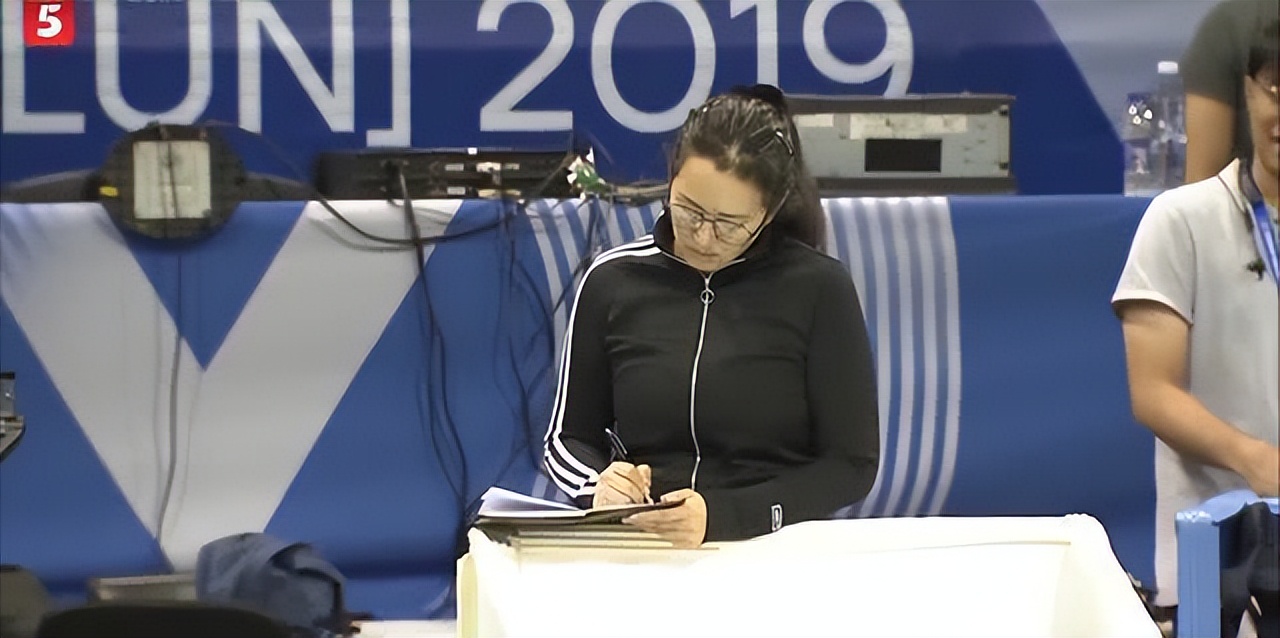 巩俐与郎平同框,郎平和巩俐最新花絮