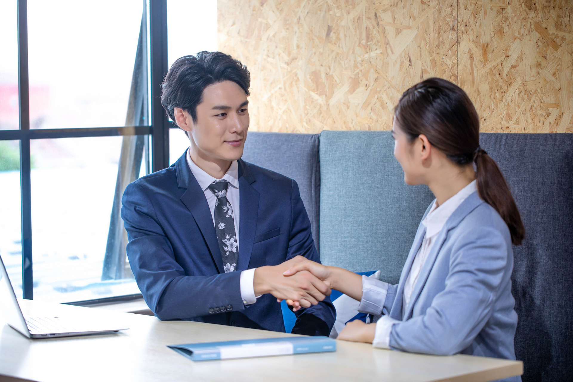 怎么拒绝领导不合理的工作安排,领导安排不合理工作怎么反击