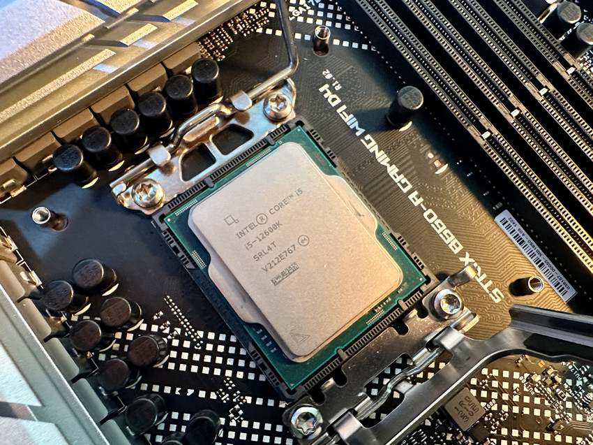 100000左右性价比高的电脑主机,低价高配的电脑主机