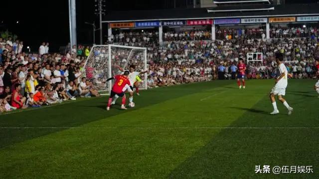贵州村超惊现球星十大球技,贵州村超球员过人名场面