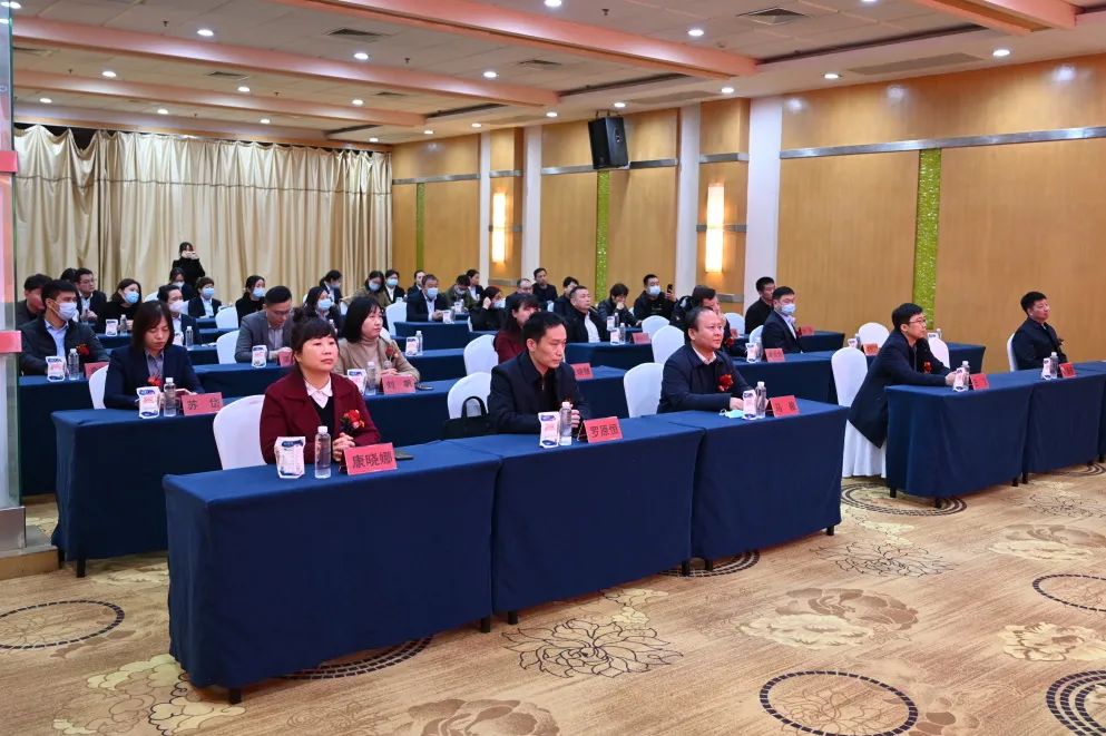 河南佳田实业河南长汉实业新时代·新能源汽车广场项目圆满签约