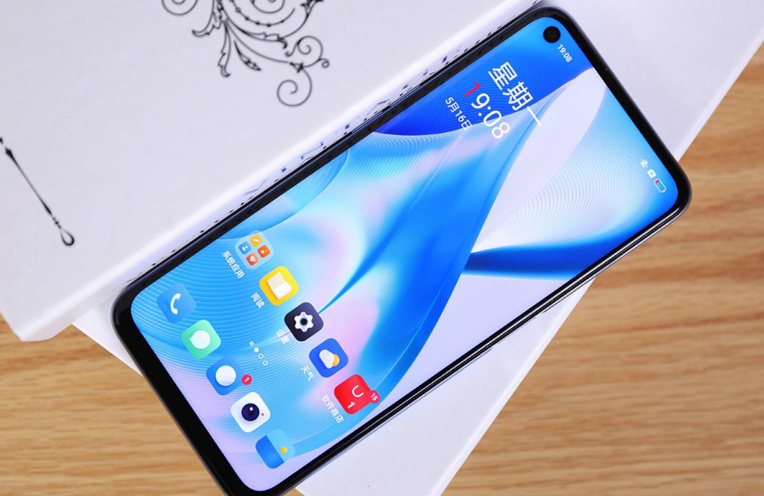 值得购买的几款手机性价比超级高,最值得入手的5款高性价比手机