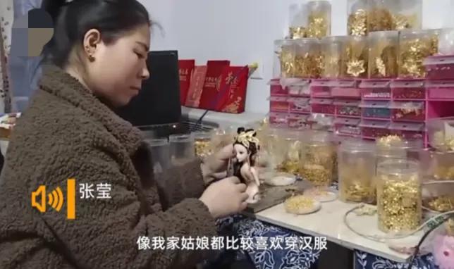 300位农村妈妈靠做古风娃娃增收，有网友表示：这玩意儿太渗人