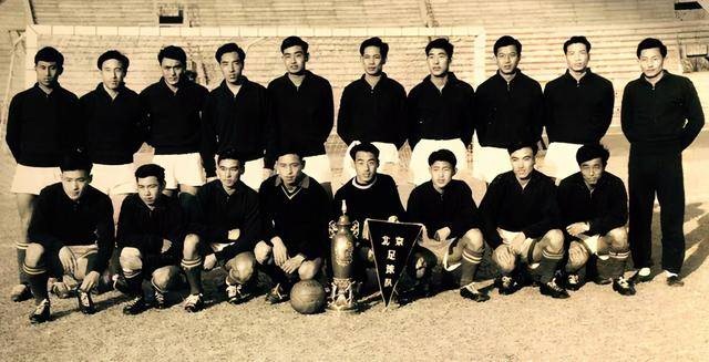 国足上届世界杯出线没,2002年国足世预赛0比1乌兹别克斯坦