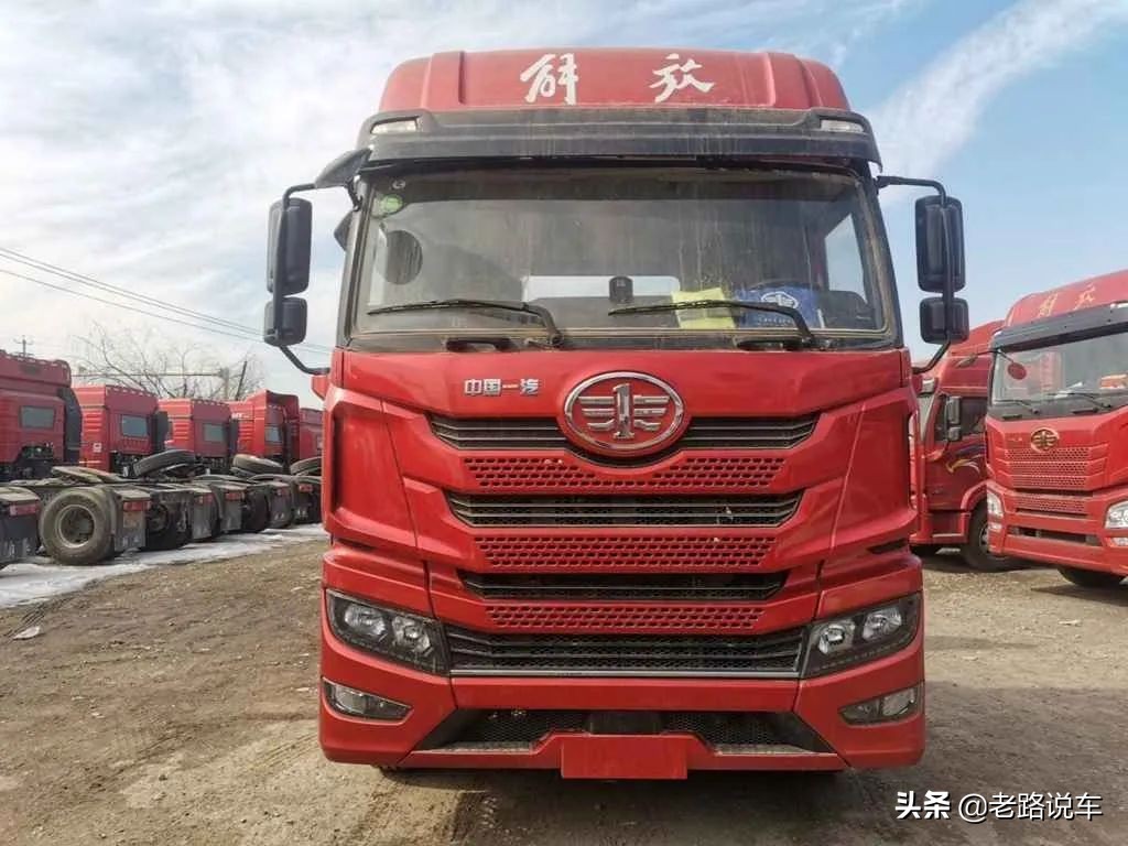 悍vh460国六牵引车空滤什么型号,悍vh460和悍v400车型一样吗