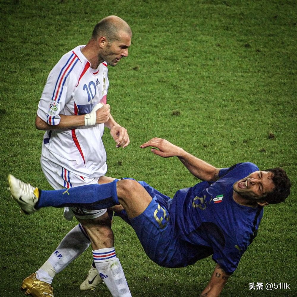 足坛明星老了和年轻时对比,足坛十大明星