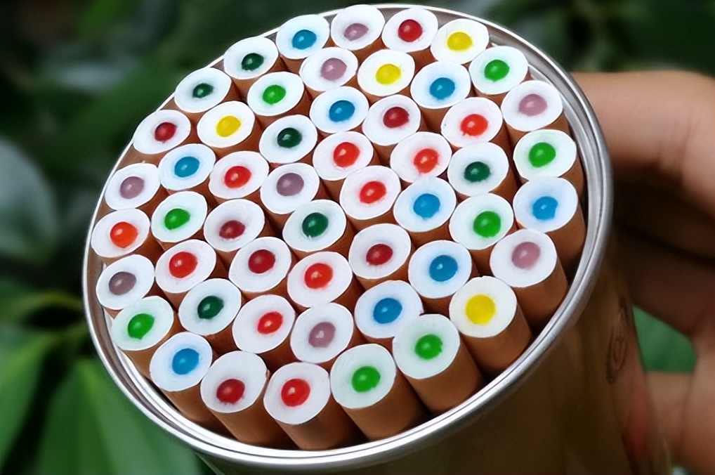 爆珠烟和香烟哪个危害大,爆珠香烟和普通香烟哪个危害更大