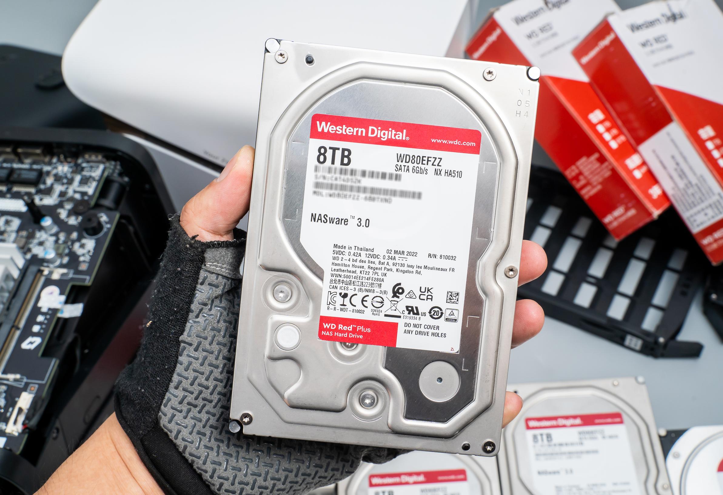 鏋佺┖闂磟4瀵规瘮缁胯仈nas,nas瀵规瘮z4s