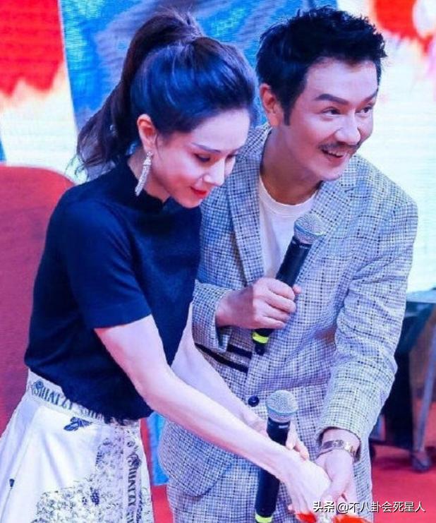 哪个女明星整容脸部变僵硬,整容脸vs自然脸的明星老去