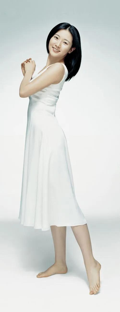 韩国演员李英爱的爱情,韩国演员李英爱的丈夫是干啥的