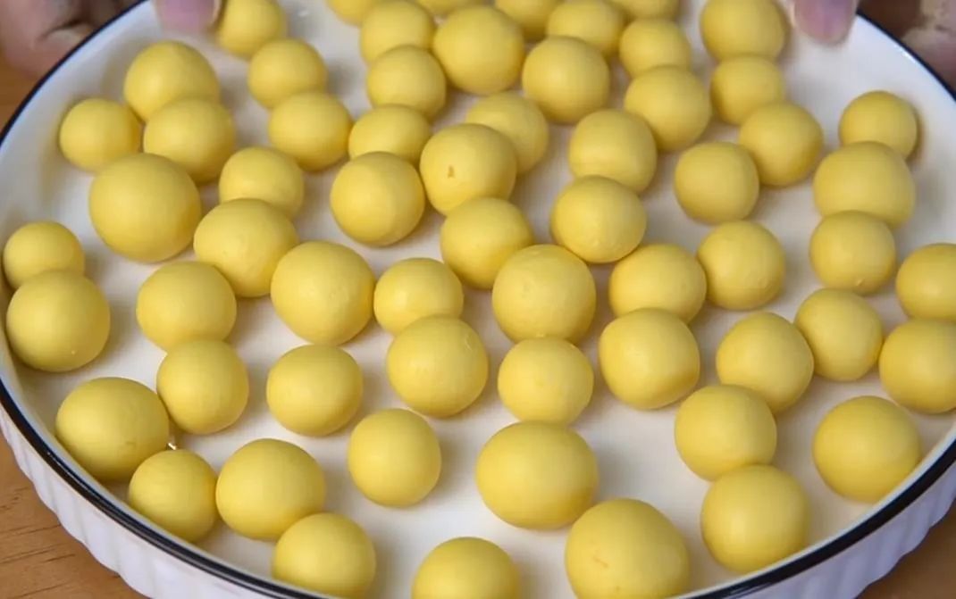 补品一堆不如鲜奶一杯,补药一堆不如每月一瓶花生