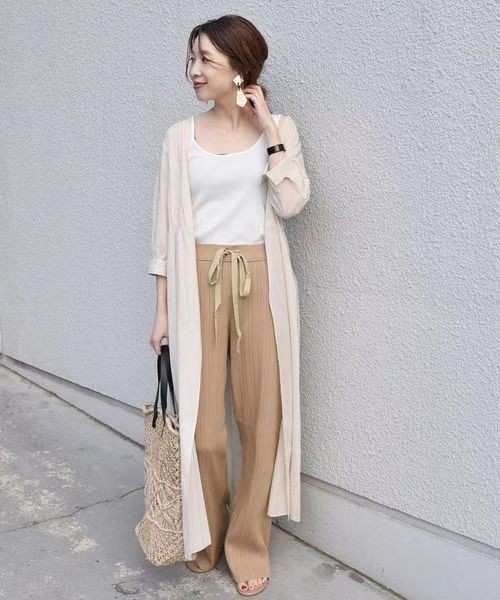 瞧瞧日本女人的穿搭,奇怪的日本女孩