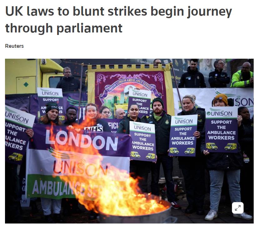 首日40万本！哈里回忆录刷新销量纪录！