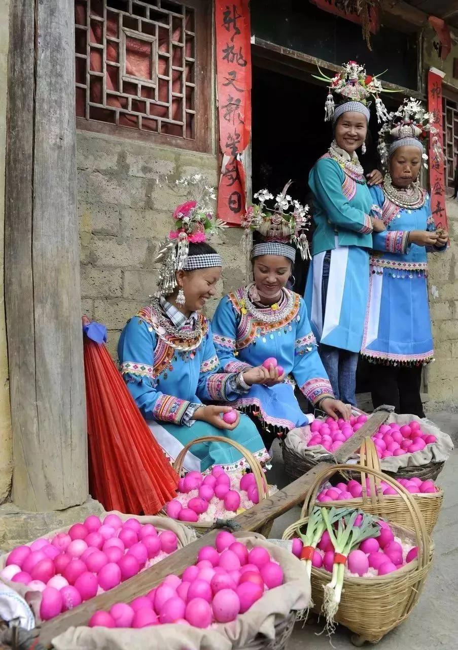 贵州足球在哪里比赛,足球开球贵州人