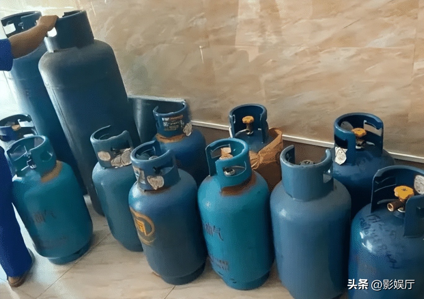 银川烧烤店爆炸事故处理了多少人,重返银川烧烤店爆炸前1小时