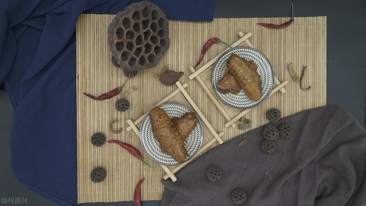 世事无常大肠包小肠是什么梗,网络语人生无常大肠包小肠啥意思