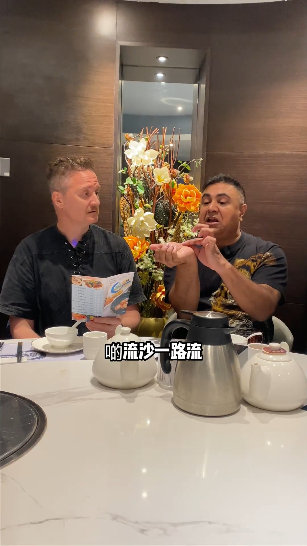 TVB“*用御**外国人”因为没钱被离婚？含泪谈前妻：非常感激她！