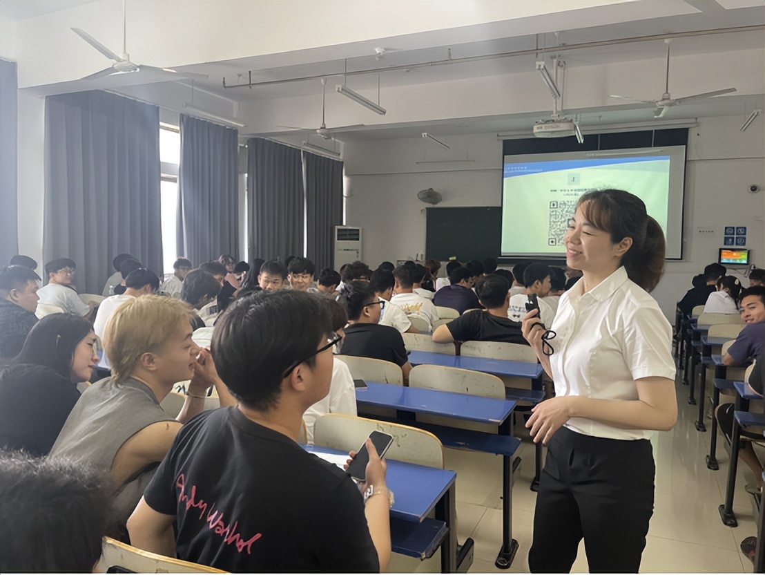 湖北城市建设技术学院校招,武汉城市职业学院校园招聘会