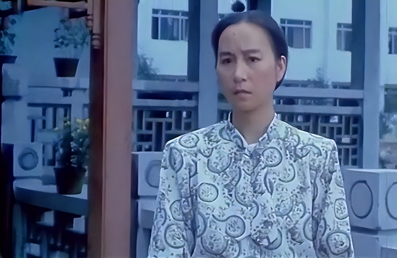 最佳女演员金鸡奖颁奖词,刘晓庆奚美娟金鸡影后