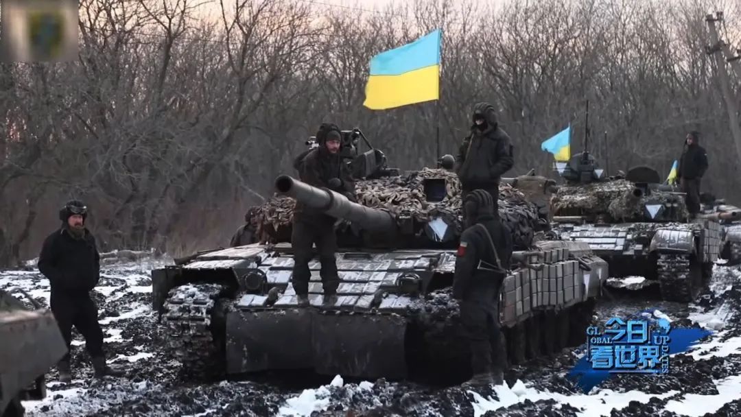 “开战日”直播撤军,听说这次俄乌最激烈的“战场”在中国微博?