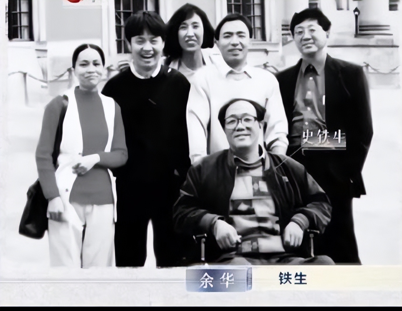 把悲伤留给自己欢乐留给其他的人,把悲伤留给自己是谁的作品