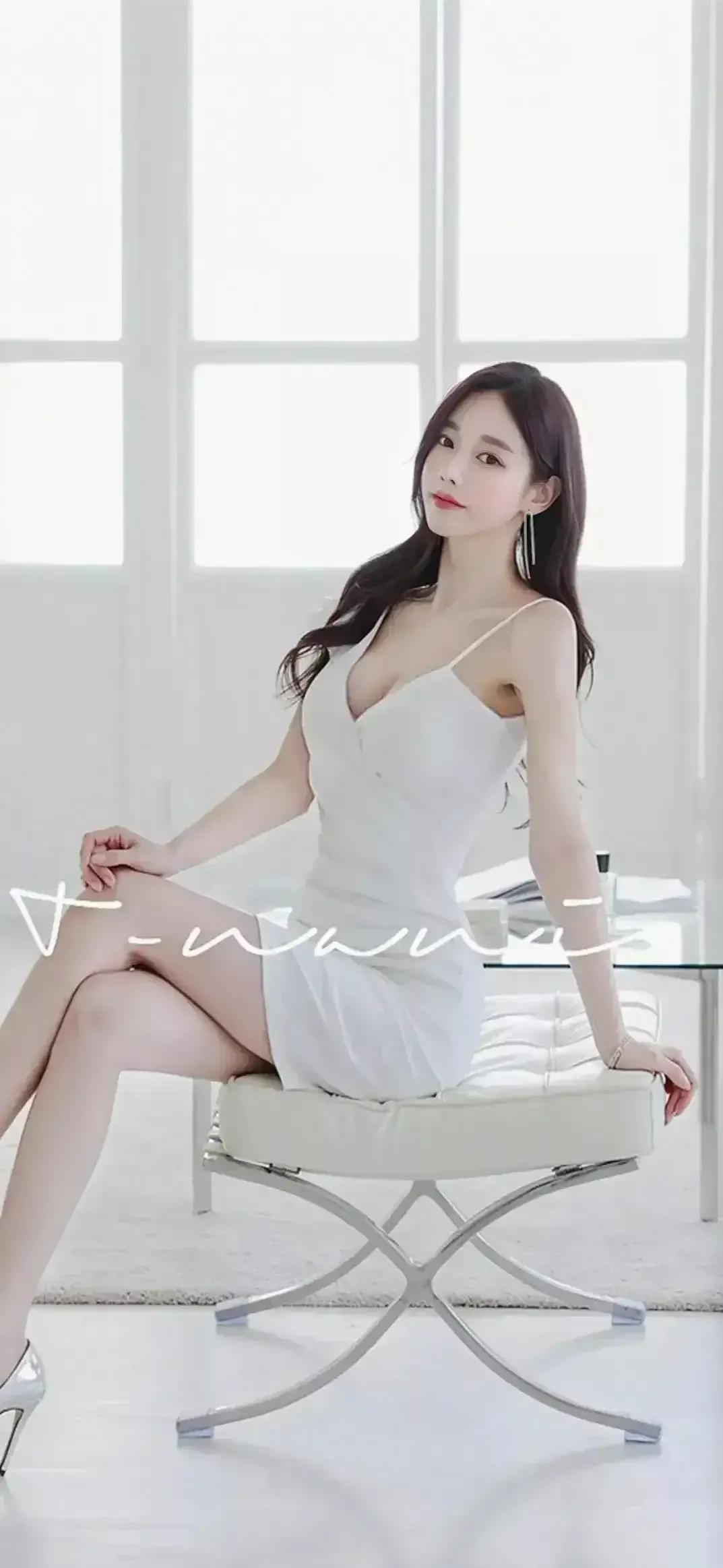 孙允珠高领修身毛衣美图,孙允珠高清美图