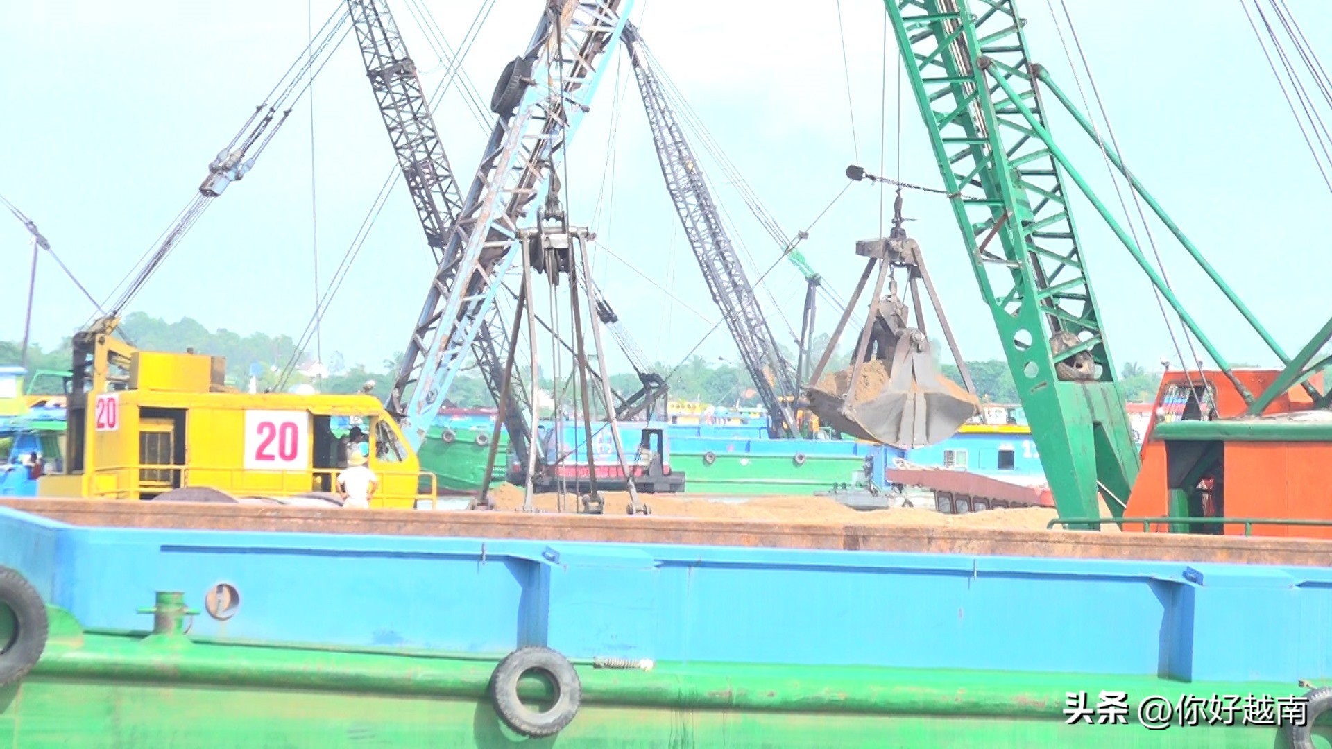 越南砂石和水泥建筑,越南建筑材料在哪里进口