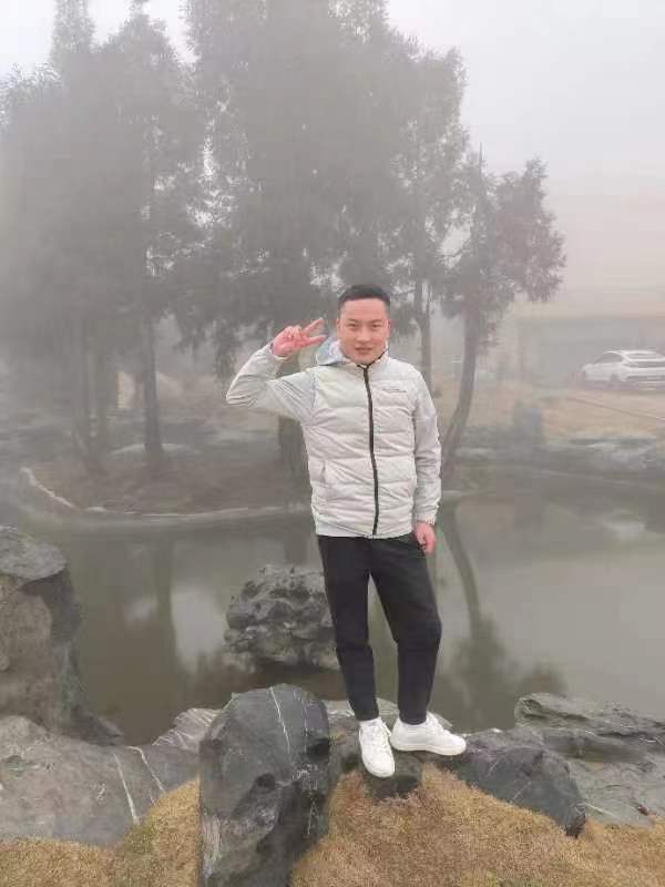 不包吃住还没底薪的公司能干吗,不包吃住在深圳6000值得做吗